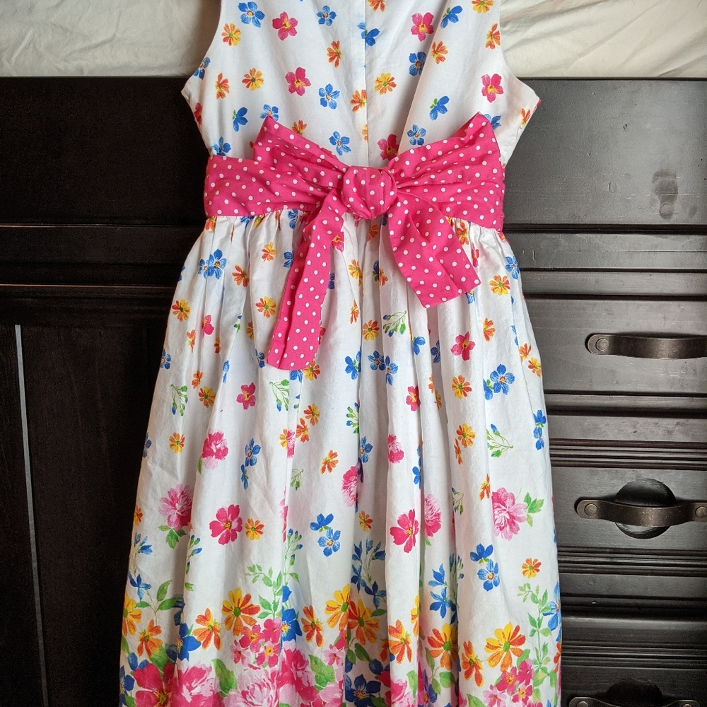 Dress - Picture 3 of 4